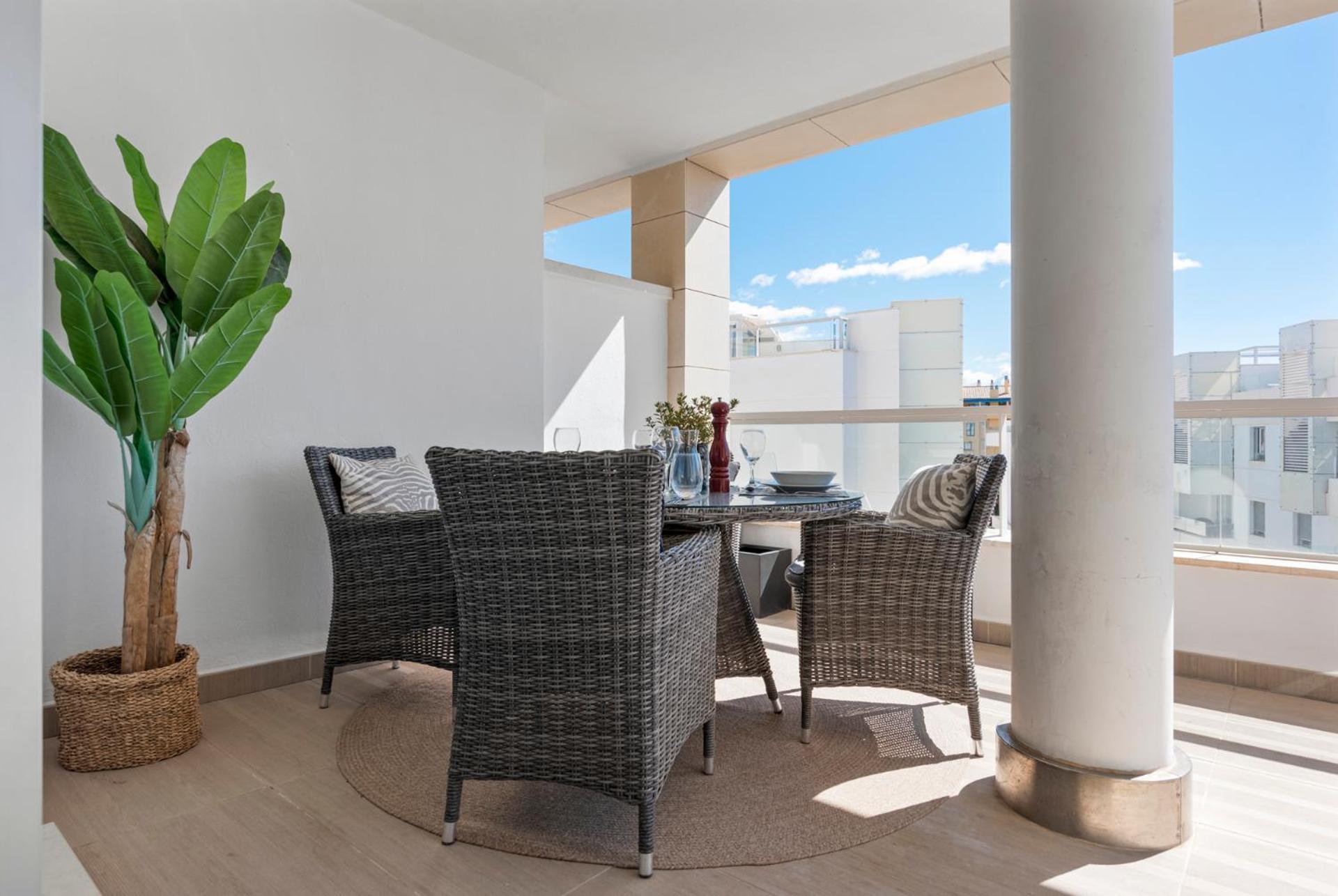 Modern Apartment In San Pedro By Costarentals - M34 马尔韦利亚 外观 照片